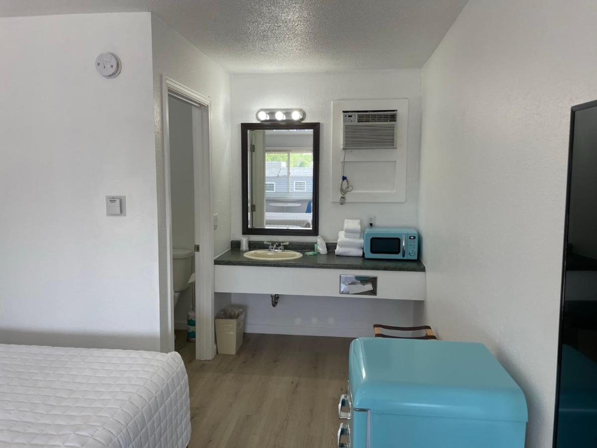 Double Room Lake City Exteriör bild